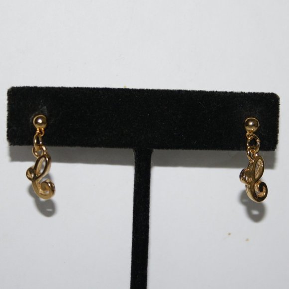 Beautiful gold cursive letter C or E earrings .75" - Picture 3 of 4